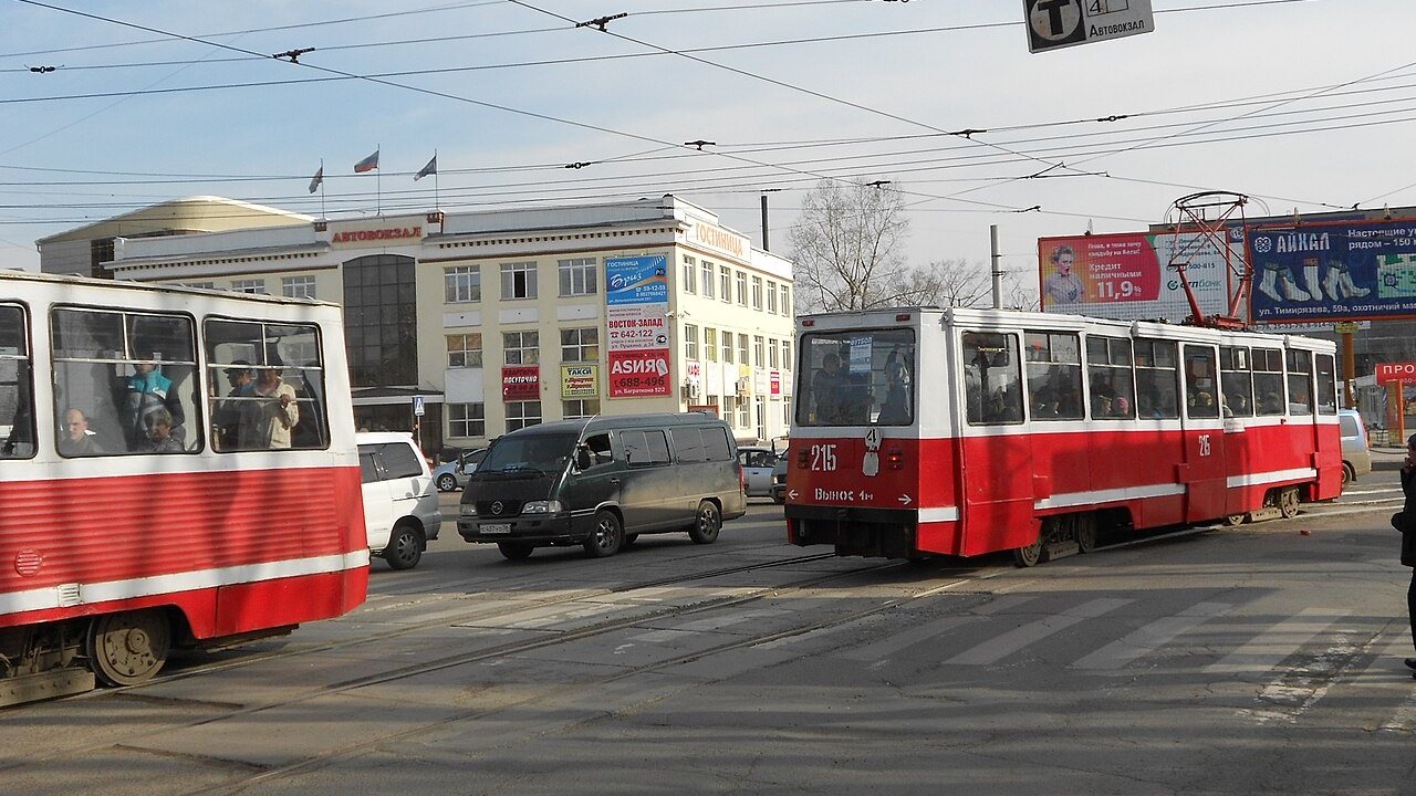 В Иркутске с 1 ноября отменят пять трамвайных и троллейбусных маршрутов